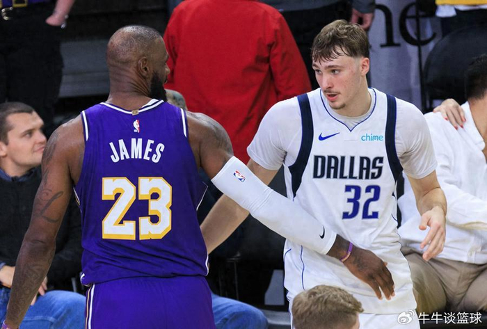 足球比分直播-湖人迎双重不利，大概率成西部第四，詹杜季后赛第四次对决成绝唱|勇士|客场|雷霆|爵士|太阳_新浪体育_新浪新闻